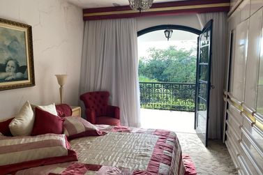 Casa &agrave; venda - 700m&sup2; - Condom&iacute;nio Flamboyant