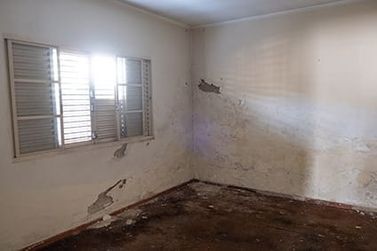 Casa &agrave; venda - ALVIN&Oacute;POLIS