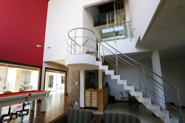 Casa &agrave; venda - 660m&sup2; - Condominio Parque das Gar&ccedil;as