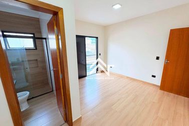 Casa &agrave; venda - 102m&sup2; - Nova Cerejeiras