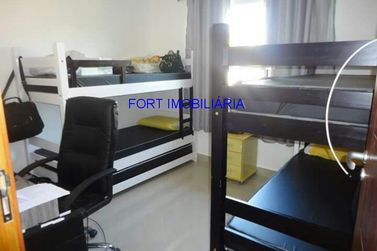 Casa &agrave; venda - 165m&sup2; - ITAPETINGA