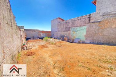 Terreno &agrave; venda - 300m&sup2; - Alvin&oacute;polis