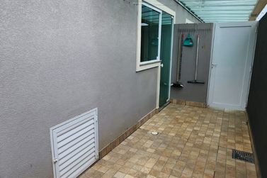 Sobrado para alugar - 150m&sup2; - JARDIM MARISTELA