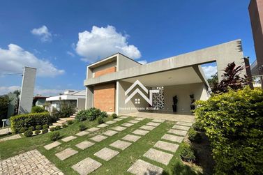 Casa &agrave; venda - 263m&sup2; - Condom&iacute;nio Shambala III