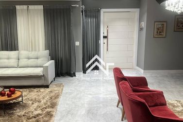 Casa &agrave; venda - 750m&sup2; - Condominio Porto Atibaia