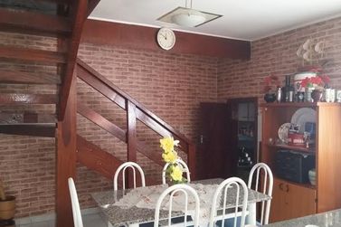 Casa &agrave; venda - 127m&sup2; - Jardim Imperial