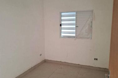 Casa &agrave; venda - 70m&sup2; - Vit&oacute;ria R&eacute;gia