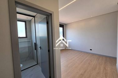 Casa &agrave; venda - 300m&sup2; - Vila Santista