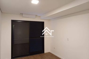 Casa &agrave; venda - 335m&sup2; - Vila Giglio