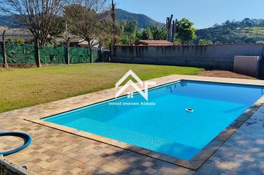Ch&aacute;cara &agrave; venda - 800m&sup2; - S&iacute;tio Santa F&eacute;