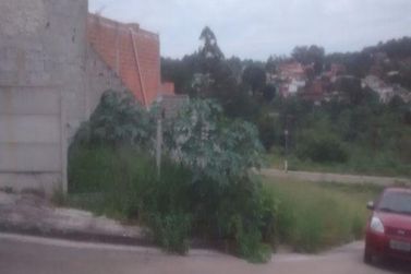 Terreno &agrave; venda - 185m&sup2; - Nova Atibaia