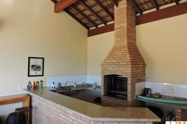 Casa &agrave; venda - 250m&sup2; - VILA ESPERIA OU GIGLIO