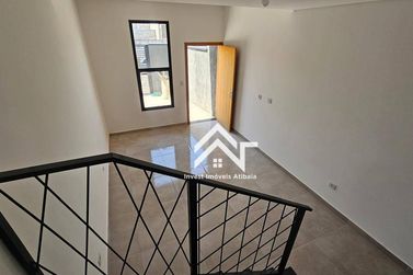 Casa &agrave; venda - 130m&sup2; - Jardim do Lago