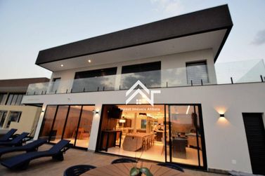 Casa &agrave; venda - 1100m&sup2; - Cachoeira Abaixo