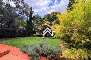 Casa &agrave; venda - 240m&sup2; - Jardim Paulista