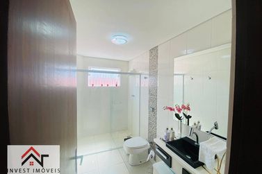 Casa &agrave; venda - 244m&sup2; - Jardim do Lago