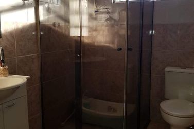 Casa &agrave; venda - 170m&sup2; - Jd. Alvin&oacute;polis