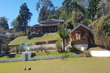 Ch&aacute;cara &agrave; venda - 600m&sup2; - Jardim Est&acirc;ncia Brasil