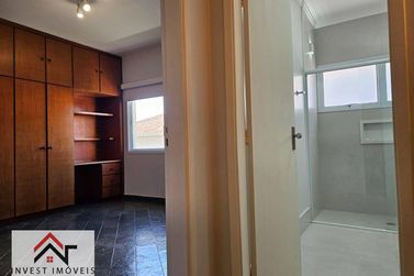 Casa &agrave; venda - 369m&sup2; - Centro