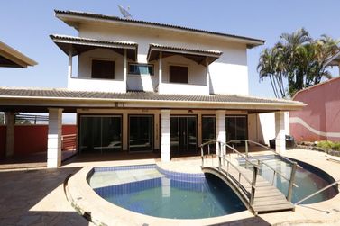 Casa &agrave; venda - 660m&sup2; - Condominio Parque das Gar&ccedil;as