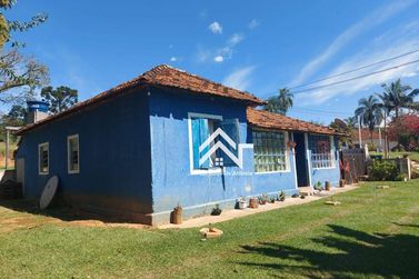 Ch&aacute;cara &agrave; venda - 2170m&sup2; - Vit&oacute;ria R&eacute;gia