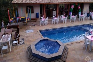 Ch&aacute;cara &agrave; venda - 2384m&sup2; - Vale dos Pinheiros