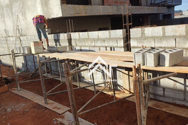 Terreno &agrave; venda - 310m&sup2; - Bom Retiro
