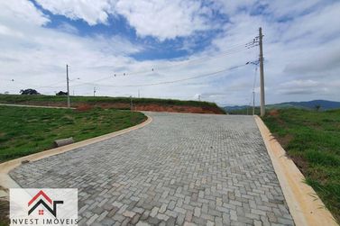 Terreno &agrave; venda - 250m&sup2; - Centro