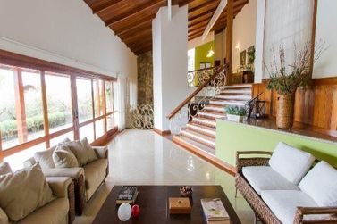 Casa &agrave; venda - 2430m&sup2; - Jardim Itaperi