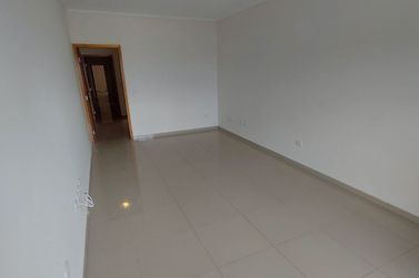 Apartamento para alugar - 80m&sup2; - ALVIN&Oacute;POLIS