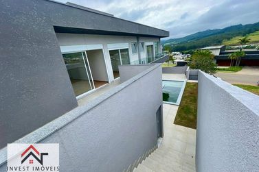 Casa &agrave; venda - 270m&sup2; - Condom&iacute;nio Vale das &Aacute;guas