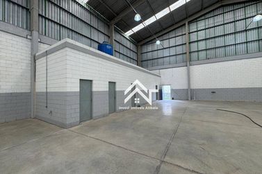 Sal&atilde;o Comercial &agrave; venda - 3759m&sup2; - Rio Acima