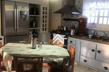 Casa &agrave; venda - 213m&sup2; - Jardim das Flores