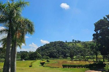 Terreno &agrave; venda - 727m&sup2; - Condom&iacute;nio Itapor&atilde;