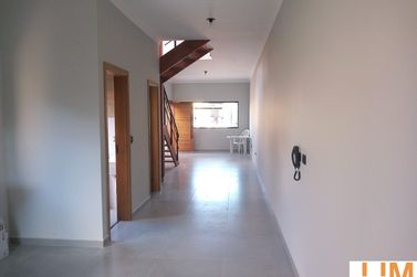 Casa &agrave; venda - 122m&sup2; - Alvin&oacute;polis