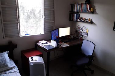 Casa &agrave; venda - 180m&sup2; - JARDIM CEREJEIRAS