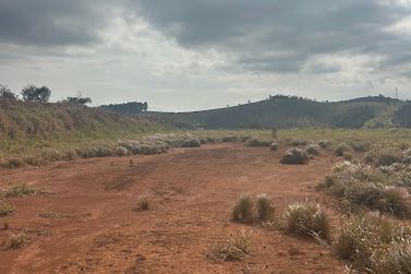 Terreno &agrave; venda - 3007m&sup2; - Loteamento Parque Serras de Atibaia I