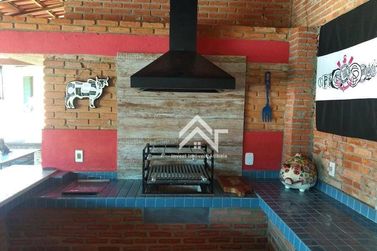 Casa para alugar - 640m&sup2; - Nova Gard&ecirc;nia