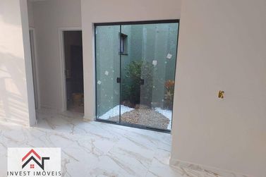Casa &agrave; venda - 125m&sup2; - Nova Cerejeira