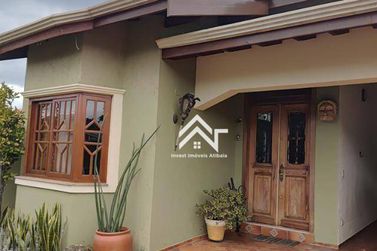 Casa para alugar - 401m&sup2; - Vila Petr&oacute;polis