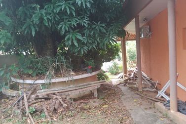 Ch&aacute;cara &agrave; venda - RETIRO DAS FONTES