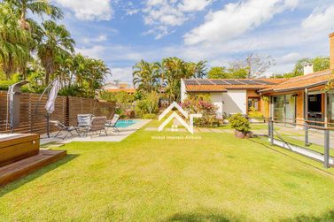 Casa &agrave; venda - 355m&sup2; - Condominio Est&acirc;ncia Parque de Atibaia