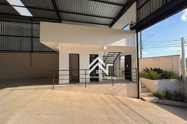 Sal&atilde;o Comercial para alugar - 250m&sup2; - Atibaia Belvedere