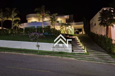 Casa &agrave; venda - 354m&sup2; - Itapor&atilde;