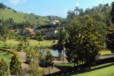 S&iacute;tio &agrave; venda - 1800m&sup2; - Cachoeirinha