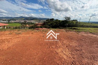 Terreno &agrave; venda - 830m&sup2; - Alto da Floresta Residencial
