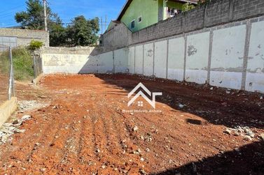 Terreno &agrave; venda - 350m&sup2; - Jardim do Lago