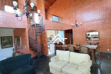 Casa &agrave; venda - 390m&sup2; - Condominio Palavra da Vida