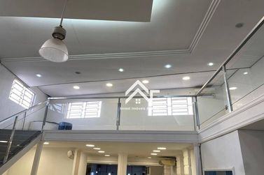 Sal&atilde;o Comercial para alugar - 750m&sup2; - Recreio Estoril