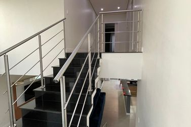 Sobrado &agrave; venda - CONDOM&Iacute;NIO PARQUE DAS GAR&Ccedil;AS II